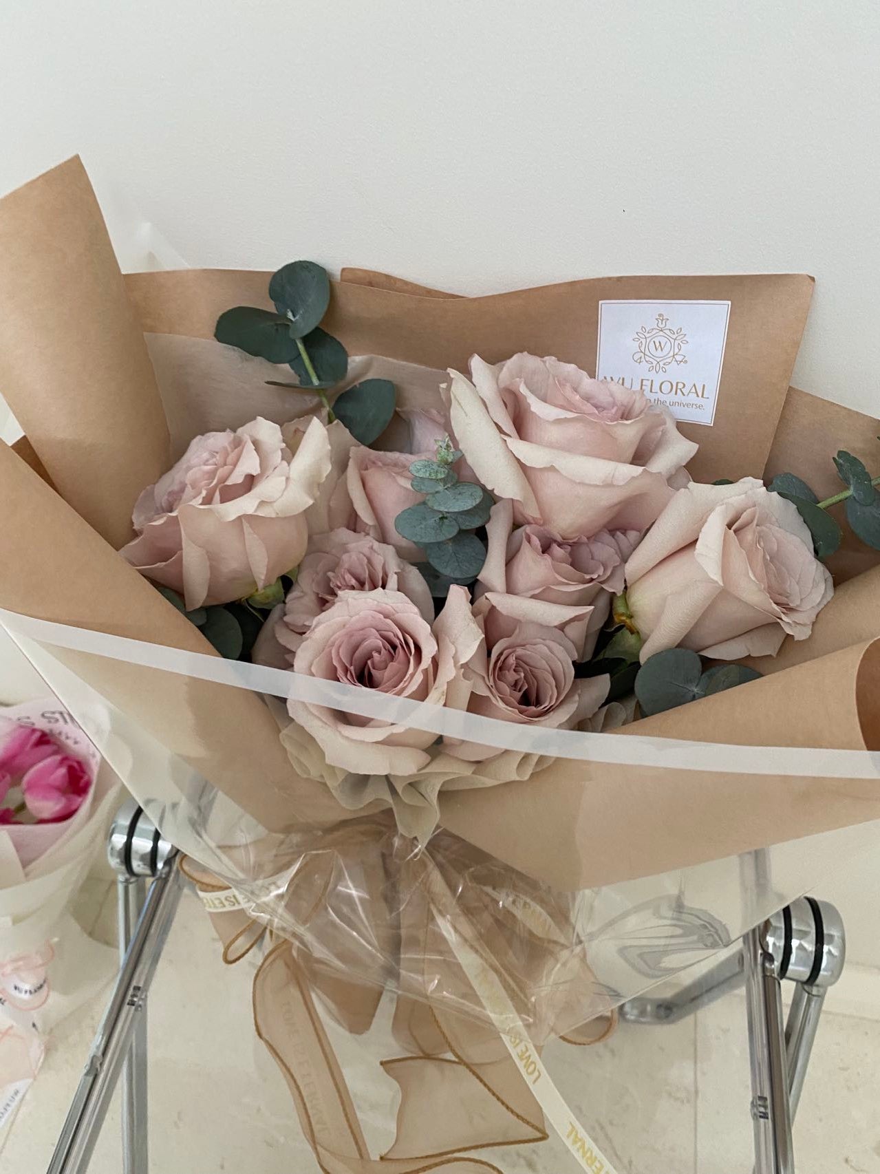 Brown Cappuccino Rose Bunch